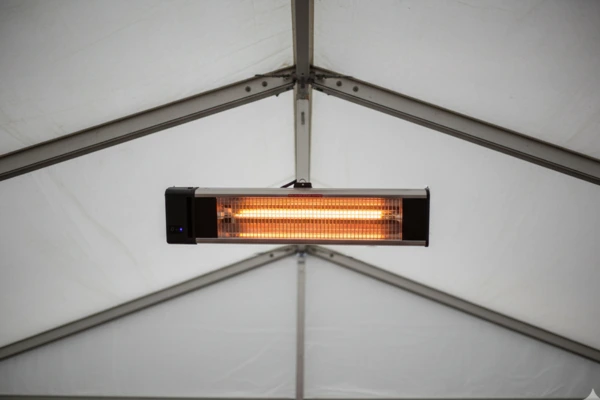 Chauffage extérieur - Location de Barnum Hugo Roué