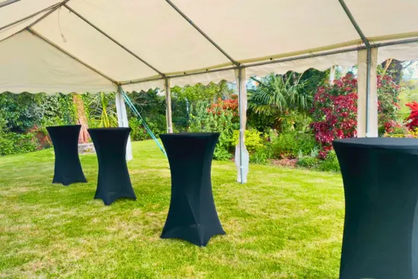 Location de barnum Hugo Roué - Finistère - Autres locations, mange debout, table haute